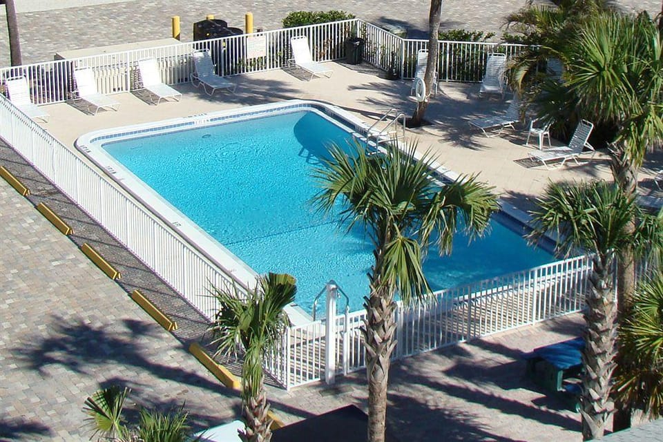 Wannab Inn Hotel in Manasota Key