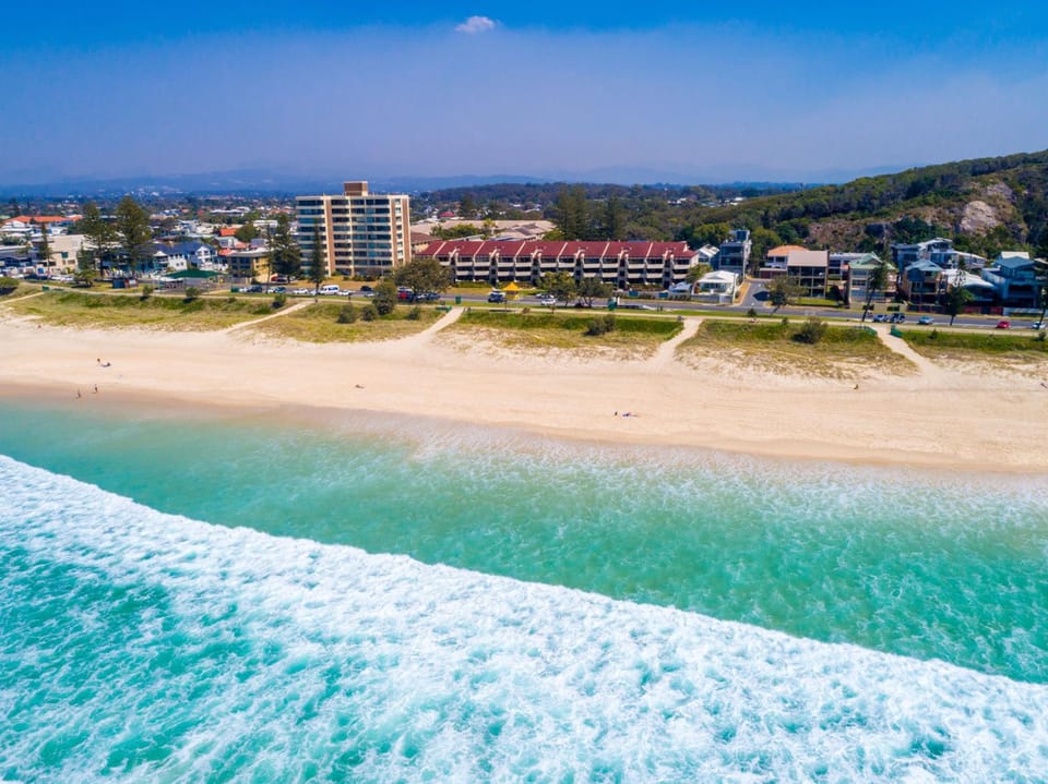 Sandrift Beachfront Apartments Apartment hotel in Gold Coast