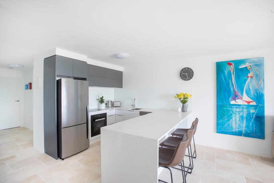Sandrift Beachfront Apartments Apartment hotel in Gold Coast