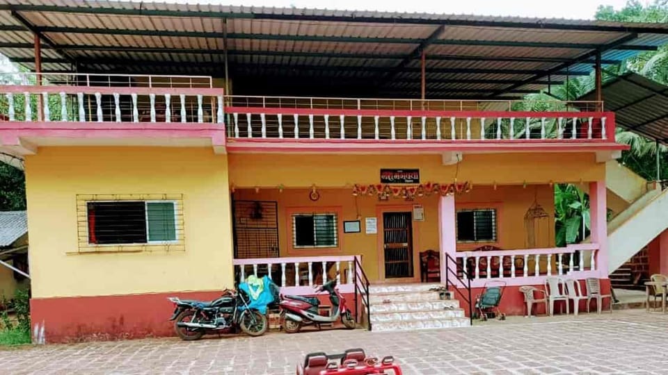 Sawant Homestay Ganpatipule Hotel in Maharashtra