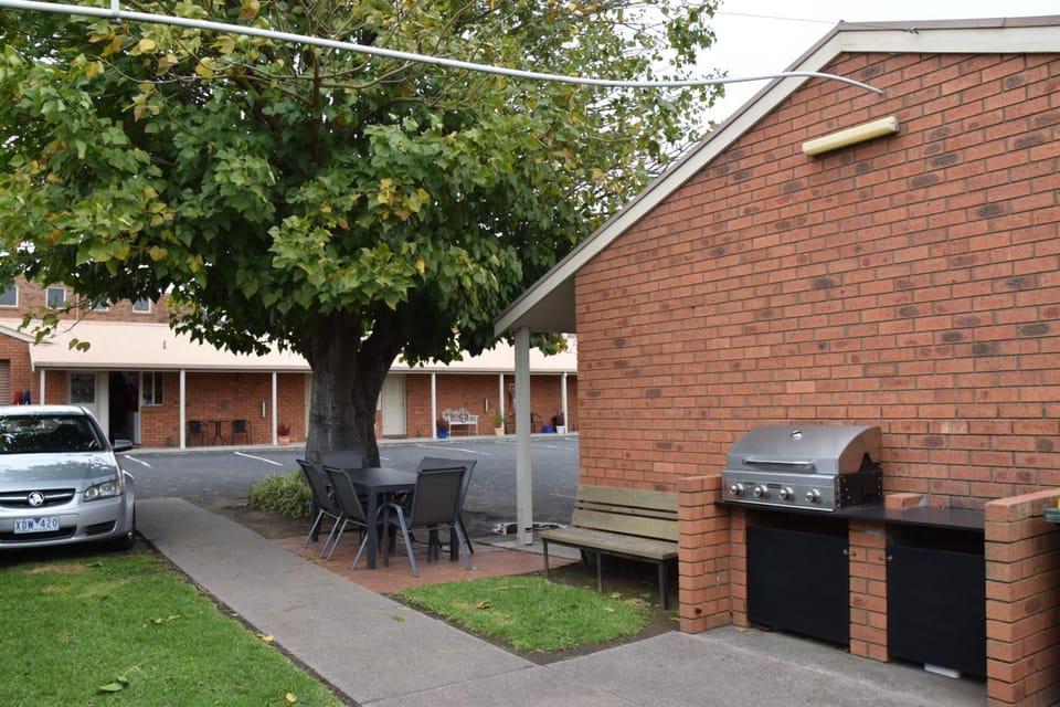Shannon Motor Inn Motel in Geelong