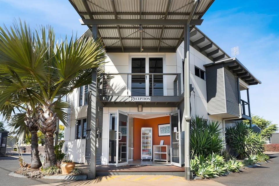Smart Stayzzz Inns Motel in Queensland
