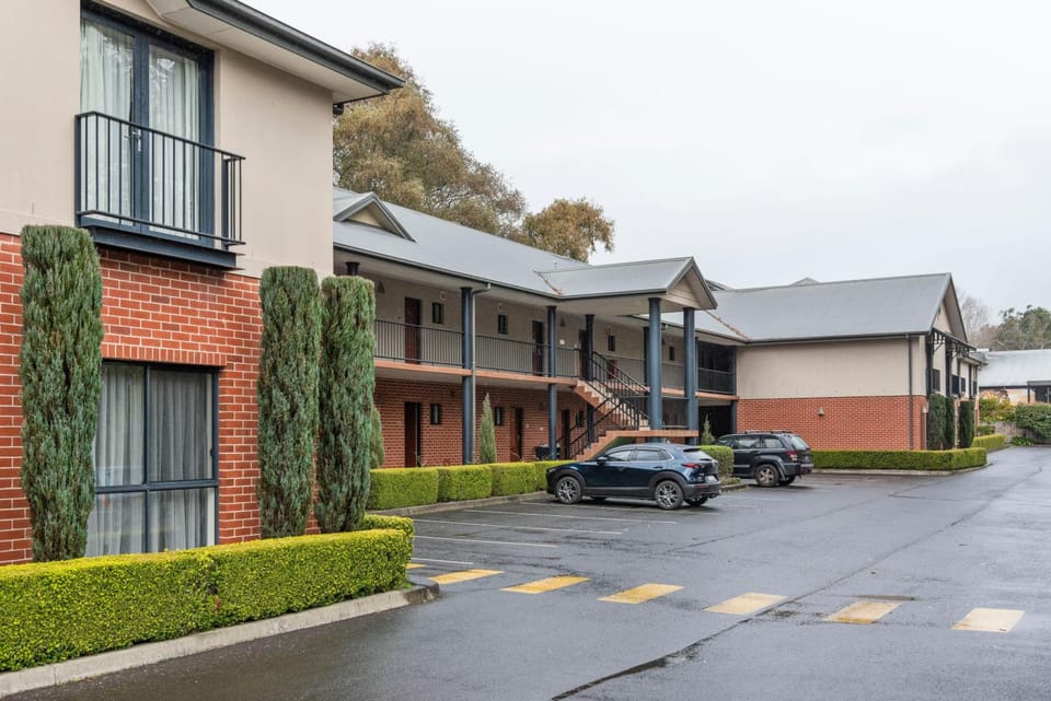 Springs Mittagong Hotel in Mittagong
