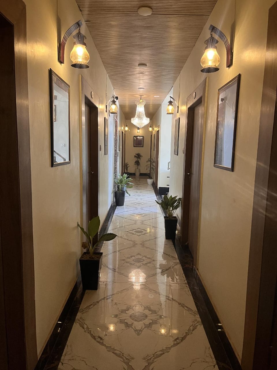 Anant Hotels Prayagraj  Hotel in Uttar Pradesh