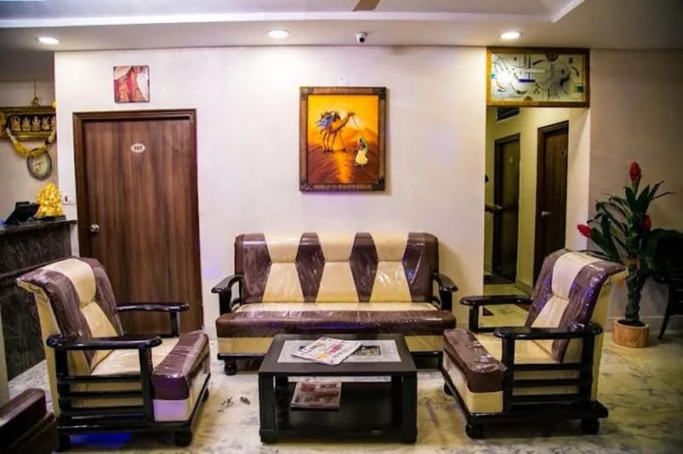 Sri Padmaja Lodge Secunderabad Telangana Hotel in Secunderabad