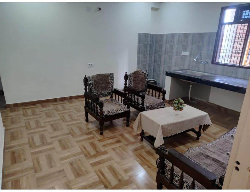 Hotel  Panchmukhi  Hotel in Varanasi