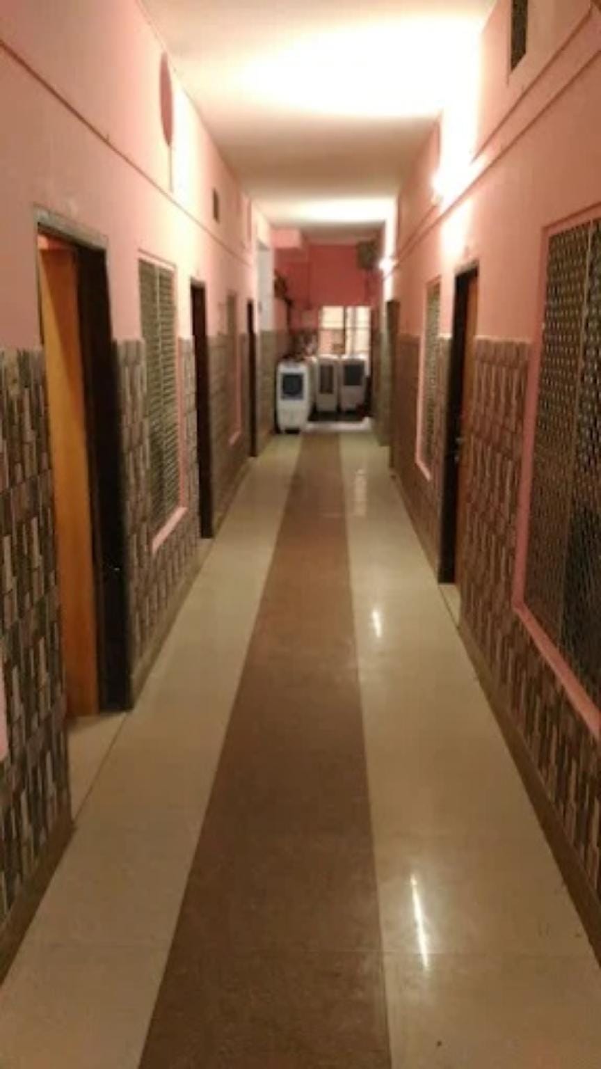 Hotel Jaslok Varanasi Uttar Pradesh Hotel in Varanasi