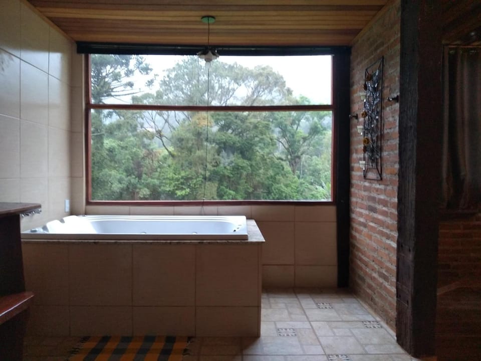 Pousada Pizzaria do Vale Inn in State of Rio de Janeiro