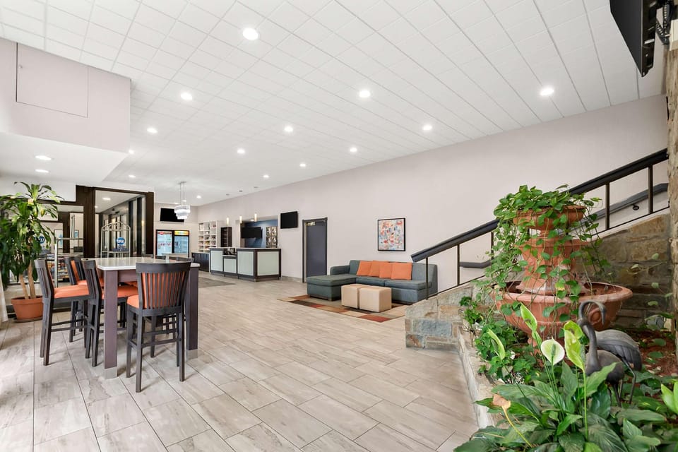 Best Western Fairfax Hotel in Fairfax
