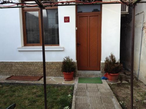 Guest Rooms Toni & Miro Hotel in Gabrovo, Bulgaria