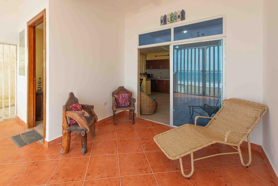 SUIT BRISAMAR SANTA MARIANITA BeachManta Hostel in Manabí Province