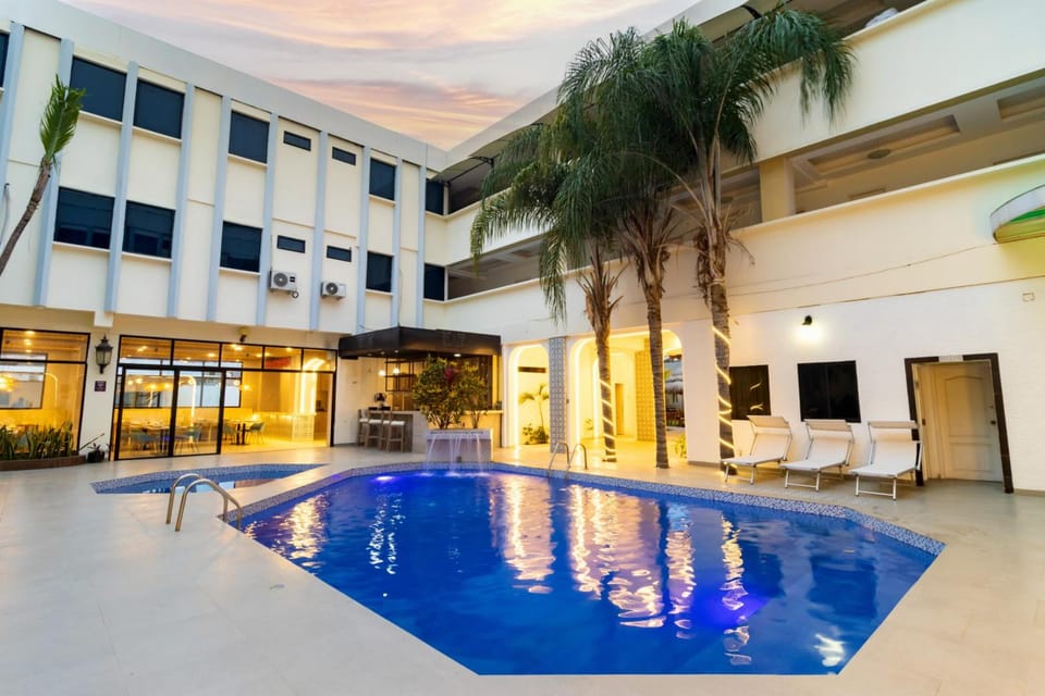 Hotel Presidente Beach Salinas Hotel in Salinas