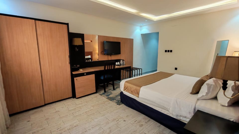 Guestroom
