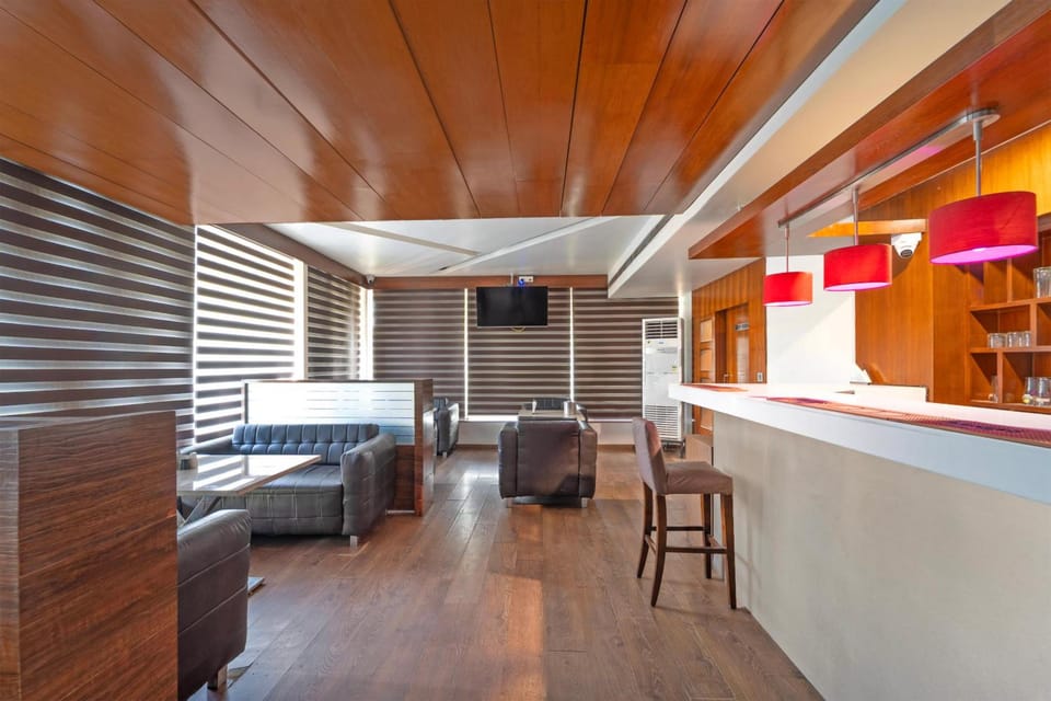 Bar/lounge
