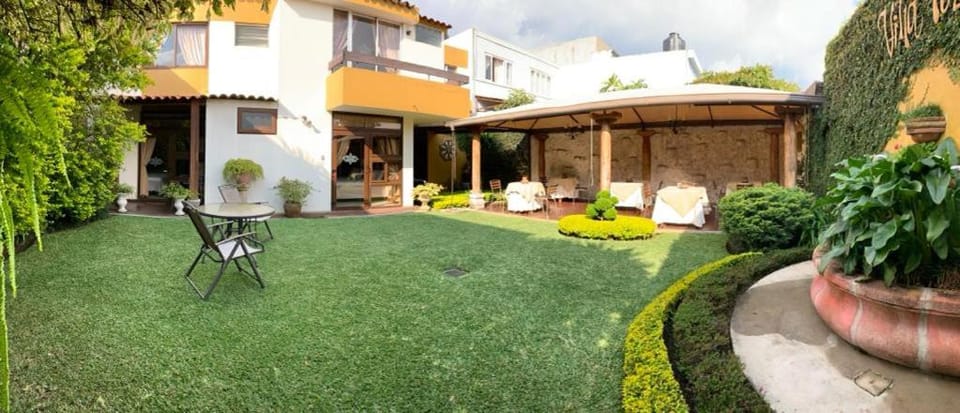 Hostal Villa Toscana Hotel in Guatemala City