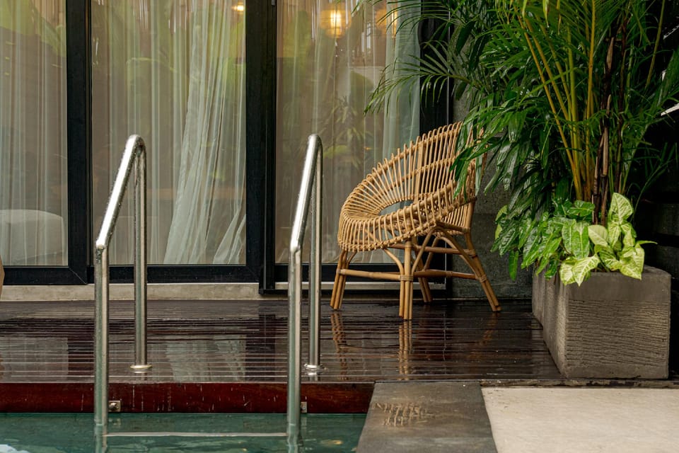 Private pool