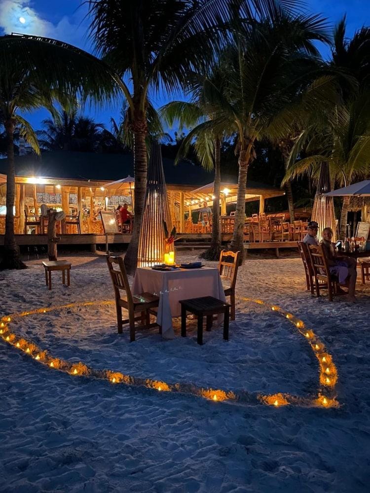 Hotel Posada Seremein ,West Bay ,Roatan Hotel in West Bay