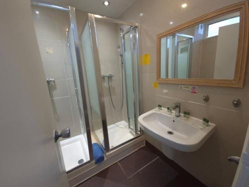 Osterley Park Hotel Hotel in Isleworth