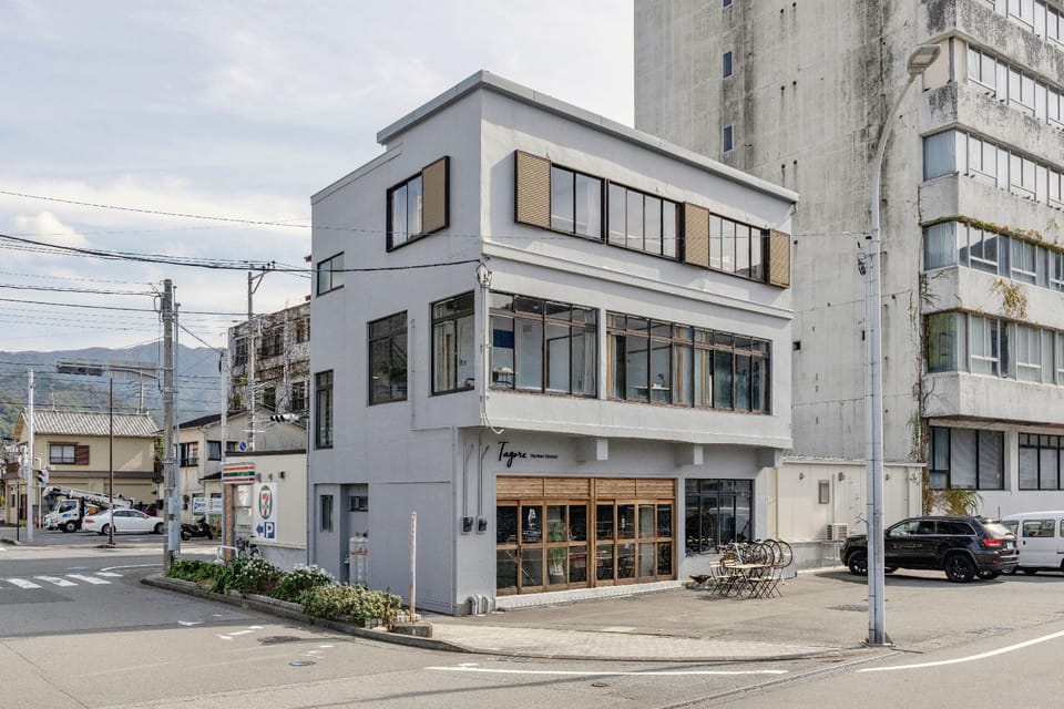 Tagore Harbor Hostel Hostel in Shizuoka Prefecture