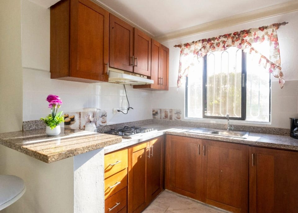 Fully Equipped 2br-2bt Apt-dt5mins To The Beach Hotel in Sosua