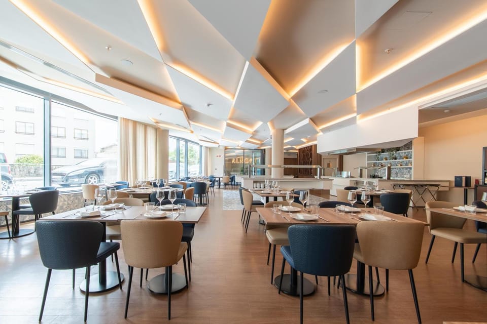 Jupiter Porto Hotel - Rooftop & Spa Hotel in Porto