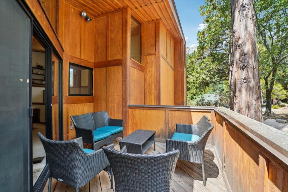 Idyllwild Realty Vacations Lodge in Idyllwild-Pine Cove