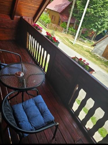 Guest house Anka Lodge in Montenegro