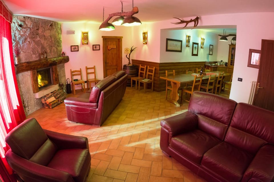 Da Nonna Li Rooms and Breakfast Hotel in Villetta Barrea
