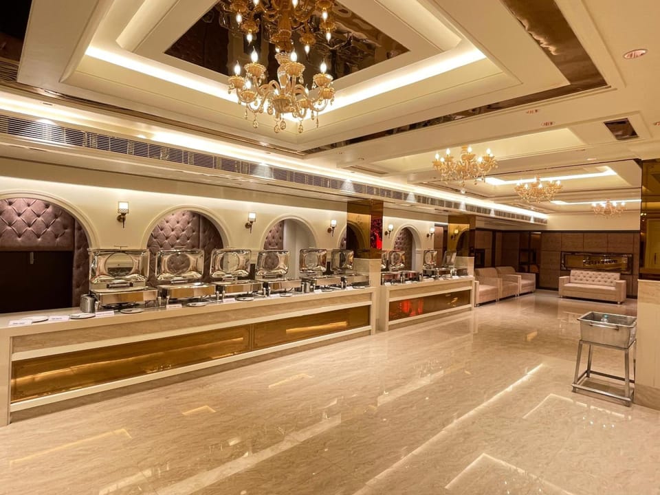 Hotel Safari Hotel in Jaipur