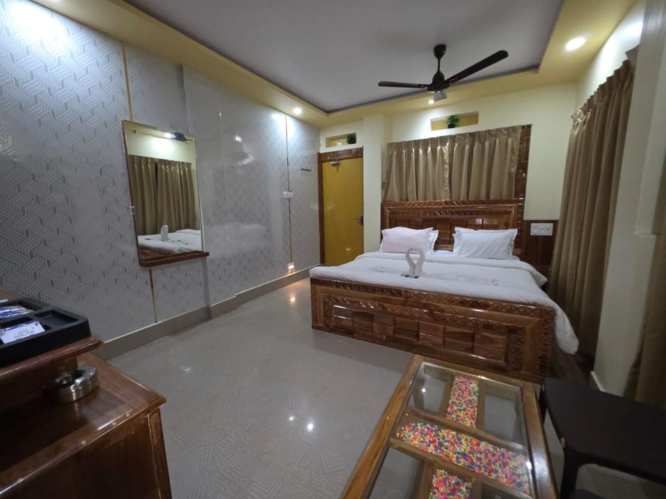 The lotus  Hotel in Puri