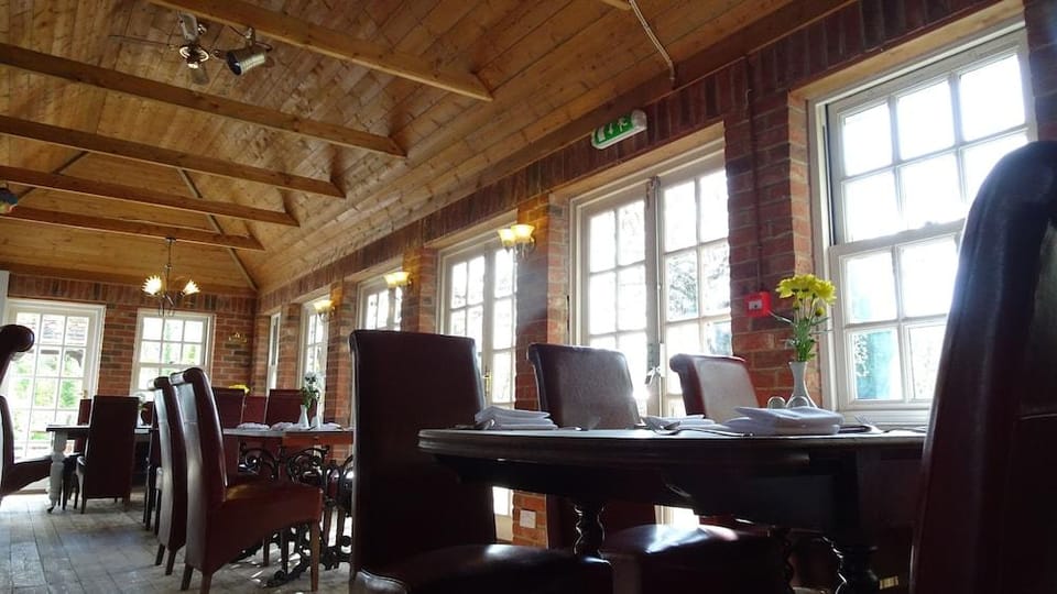 The Furze Bush Inn Hotel in England