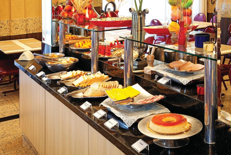 Lira Hotel Hotel in Curitiba
