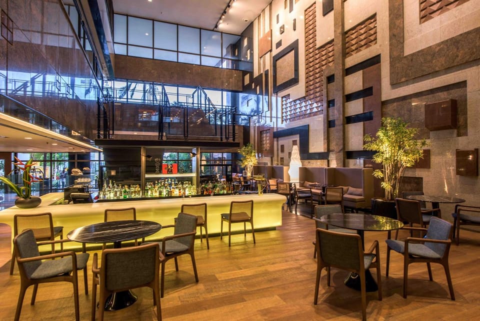 Bar/lounge