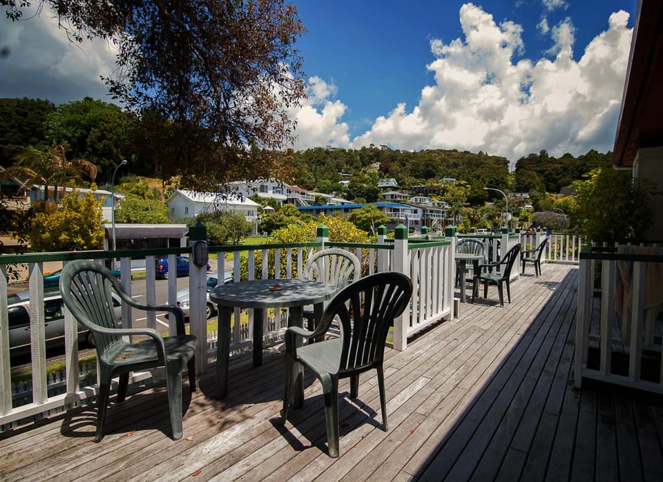 Centabay Lodge and Backpackers Hostel in Paihia