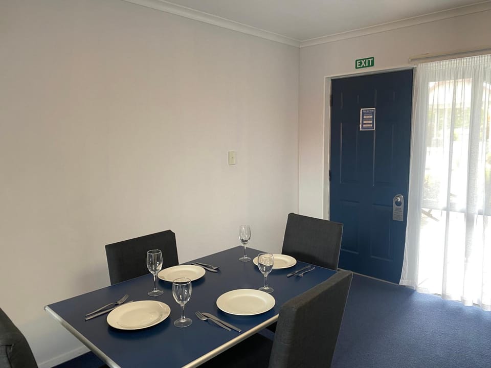 Fergussons Motor Lodge Motel in Hawke's Bay