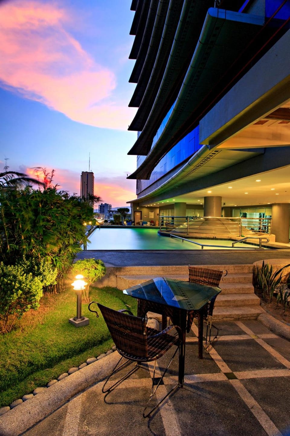 Bar/lounge