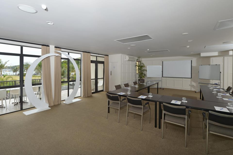 Quality Hotel Oceans Tutukaka Hotel in Northland