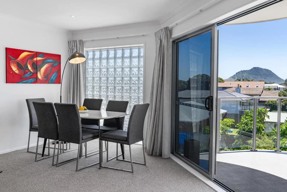The Reef Beachfront Apartments Apartment hotel in Bay Of Plenty