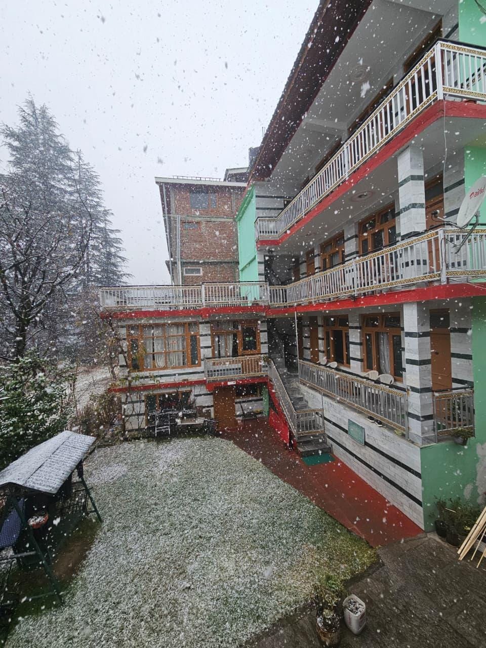 Up Country Lordge Hotel in Manali