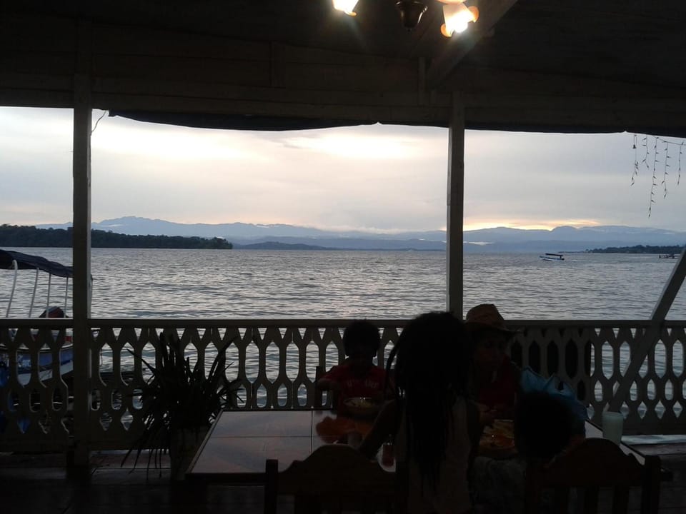Hotel Caribbean View Hotel in Bastimentos Island