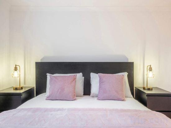 The Fitz - by Frankie Hotel in London Borough of Islington