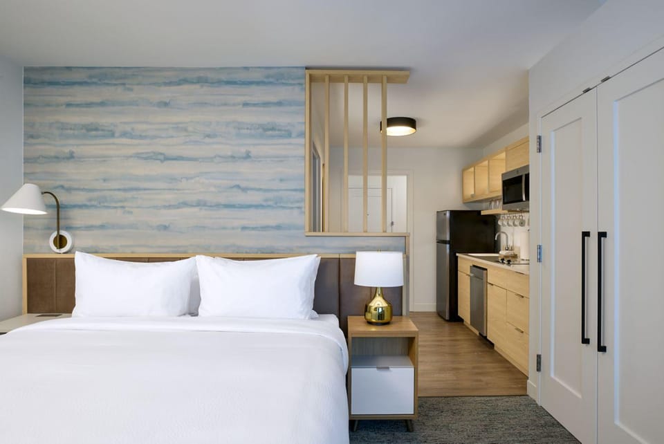 TownePlace Suites by Marriott Victoria Airport Sidney Hotel in Sidney