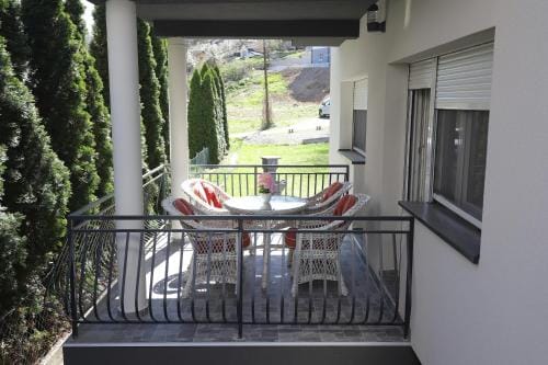 Kuca JEKA Hotel in Serbia
