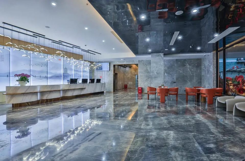 Hangzhou West Lake Wulin Square Roundabout International Hotel Hotel in Hangzhou