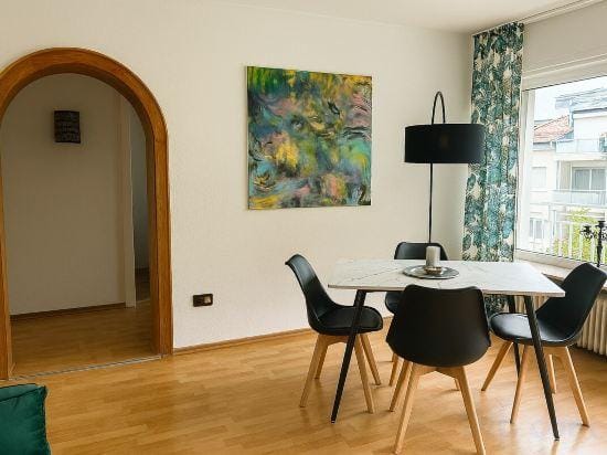 Aurora Living – 15 Min Airport | Business Design Apartments Hotel in Offenbach