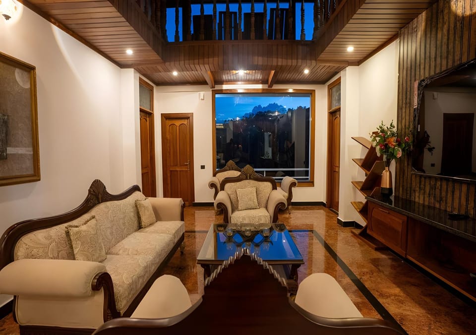 Mandarin Orchid Resort Hotel in Kerala