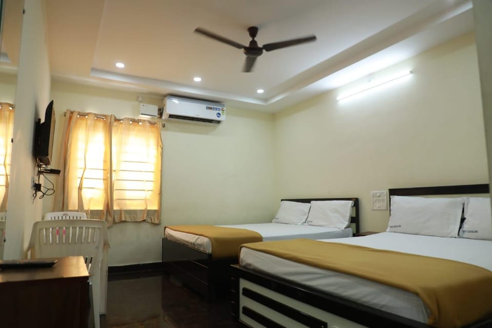Sri Garuda Inn Inn in Tirupati
