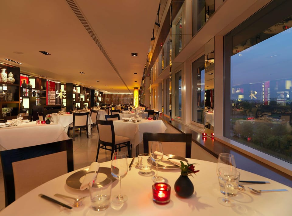 Royal Garden Hotel Hotel in City of Westminster