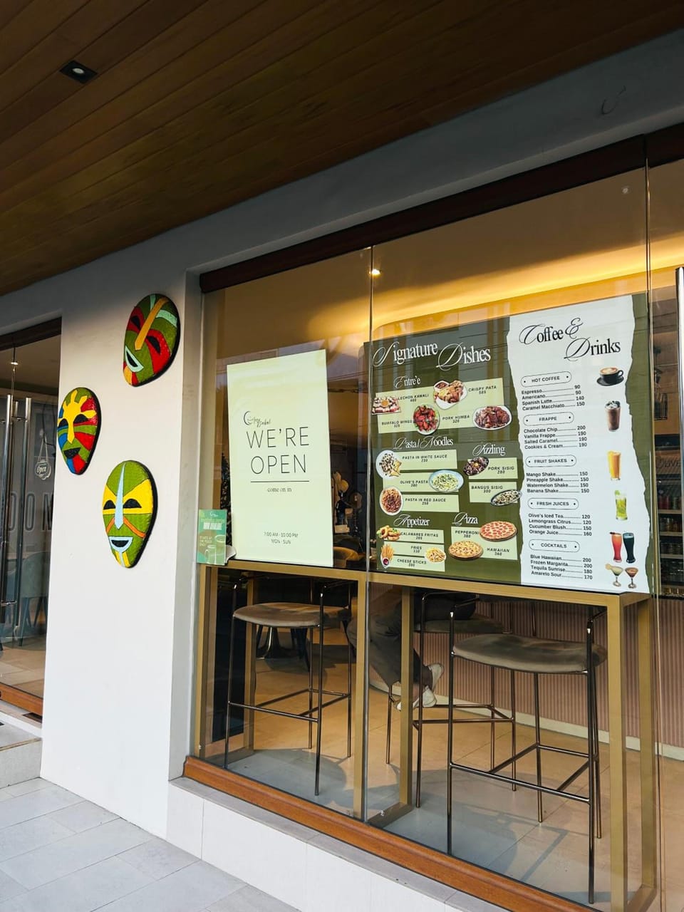 Olive's Suites Hotel in Bicol