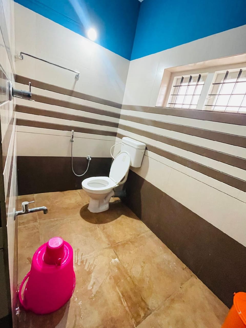 Night space hostel Hostel in Kerala